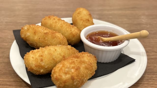 Croquette de fromage - Ferdi Restaurant, Geneva