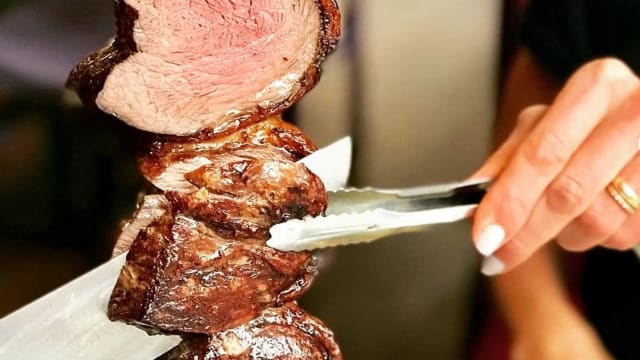 Stuzzichini Brasiliani. 7 Tagli di Carne cotte alla griglia serviti al tavolo, piatti tipici e ananas cotto. ( all you can eat) - Brasa Brazil Albissola, Albisola Superiore