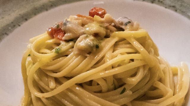 Linguine alle vongole - Anima Osteria Italiana