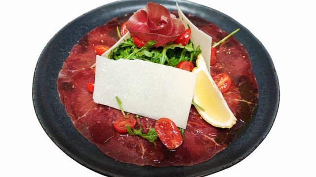 Carpaccio di bresaola - Villa Lidia