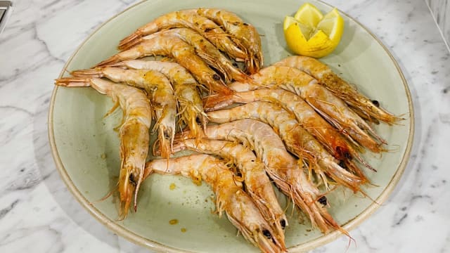 Gambas a la plancha - Rotonda de Pacífico, Madrid