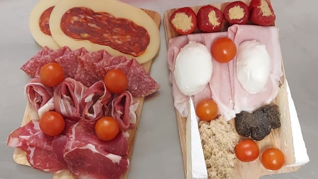 Tagliere misto salumi e formaggi - Al Forchettone di Fabio e Anna