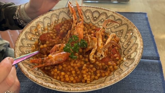 Fregola ai crostacei - IN PARI - Ristorante di Pesce