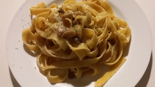 Tagliatelle funghi porcini - L'incontro RistoPub