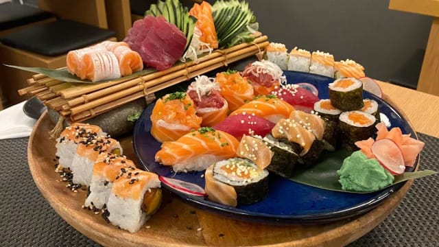 Combinado Sushi - Chirashi Sushi - Telheiras