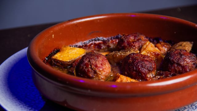 Albóndigas con sepia - Verne, Barcelona