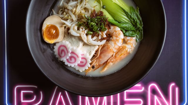 Ramen camarão  - Chopsticks, Lisbon