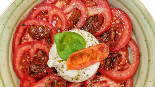 La burrata e il pomodoro - Rosmarino, Taormina