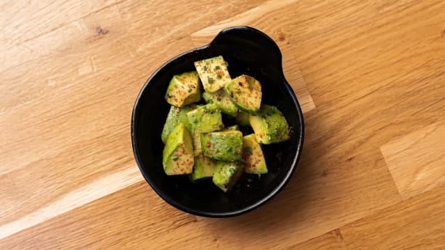 Avocado Cubes - Señor Piña Terraza Gótico, Barcelona