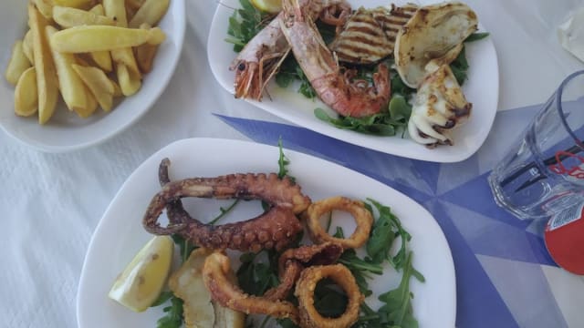 GRIIGLIATA MISTA(spada, seppia, gamberone) - La Taverna del Tuffatore, Agropoli