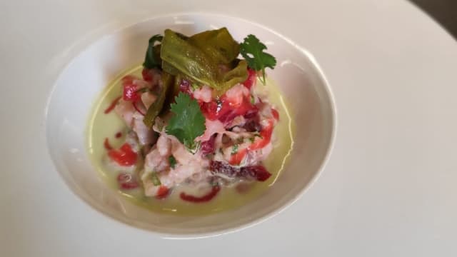 Ricciola in ceviche di prugne - Conca Bella