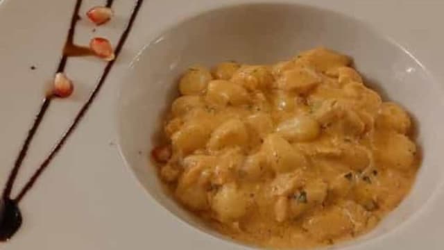 Gnocchetti di patate con salmone e carciofi - Ristorante Orsini