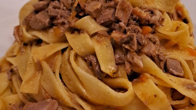 Tagliatelle sull'anatra - Osteria Via dell'Abbondanza 14