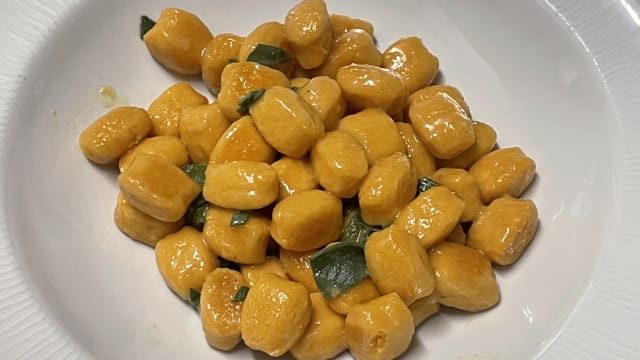 Gnocchi di zucca burro e salvia - Bellavista