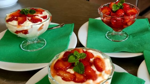 Tiramisù alle fragole  (stagiomale) - Agriturismo Casale Ré