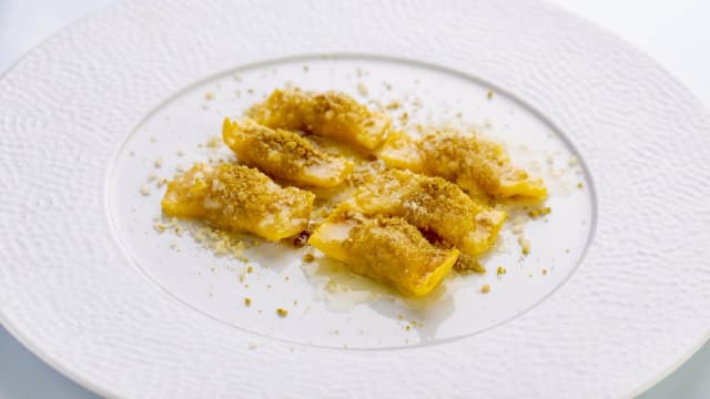 Tortelli di Zucca conditi con burro fuso e grana padano delle colline moreniche del Garda - Osteria da Pietro (Castiglione Delle Stiviere), Castiglione Delle Stiviere