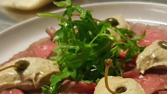 vitello tonnato al punto rosa - Il Cappellaio Matto - Ristorantino e Pizzeria