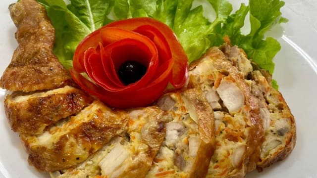 Cosciotto di pollo farcito - Ristorante Ucraino e pizzeria Kozak, Terni