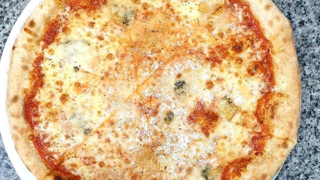 Pizza Quattro Formaggi  - Il Nanglo Pizzeria