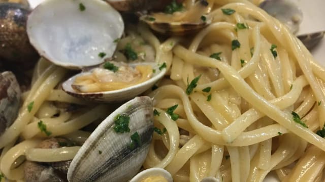 Linguine alle vongole veraci - La Viestana