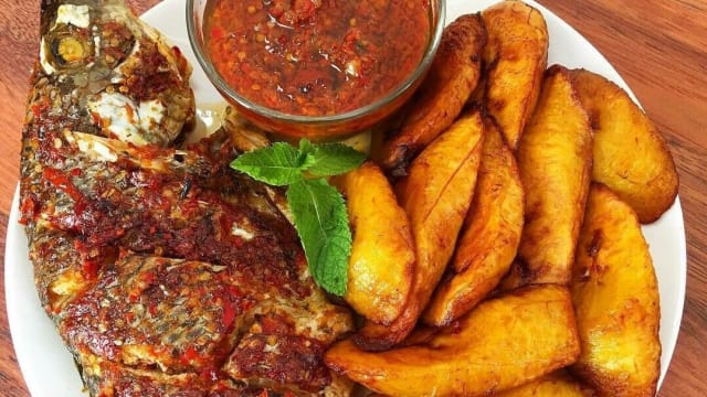 Fried Plantain with Tilapia