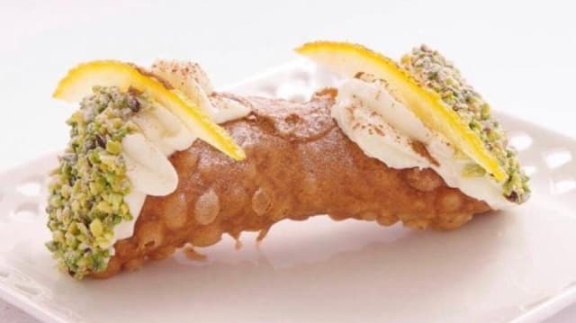 Cannolo - Cantunera Roma, Rome