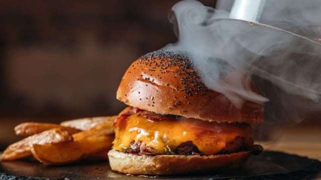 Burger des Maladroits - Les trois maladroits, Paris