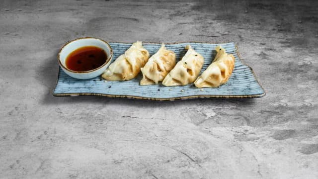 Gyoza de pato (4 unidades) - Xiximu Creative Cuisine