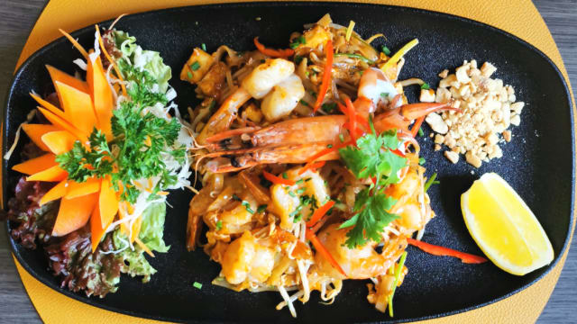 Pad Thai - Crevette Géante - Red Pepper, Saint-Blaise