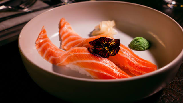 Nigiri Salmone - Aki, Venice