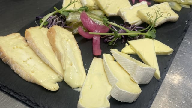 Planchette de fromage du moment - Carcasse