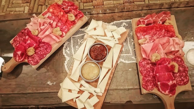 Tagliere salumi formaggi per 2  - Brillo Parlante Enoteca Vineria, Ceglie Messapica