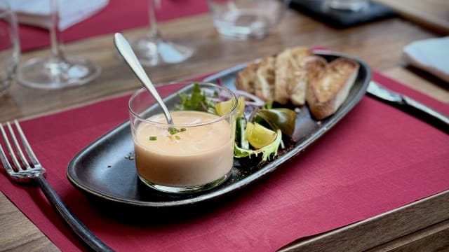 La cancoillote maison à l'ail rose et piment d'espelette - Bis, Montreux