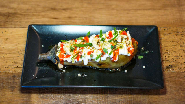 Laquered aubergine, cream cheese and nuts (spicy) - El Viti Taberna, Barcelona