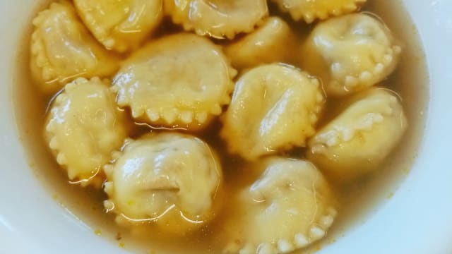 Anolini di Brasato in brodo - Le Verdi Cantine