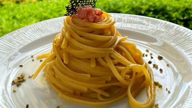 Linguine al datterino giallo con tartare di gambero rosso  - MAGIC - Il Ristorante del Magic Hotel