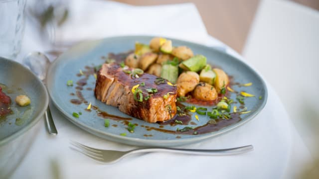 Carré de veau slicé - Le Diamant Bleu, Paris