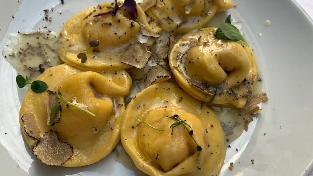 tortelli al tartufo - L'antica bottega