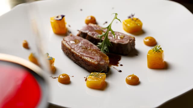 Anatra, mango dell’etna e mosto d’uva - Follie Restaurant | Villa Agrippina Roma