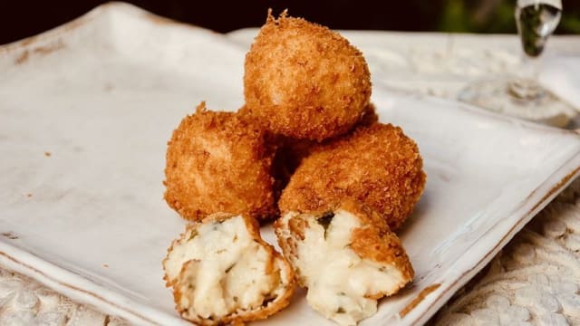 Croquetas de queso gamoneu (4u) - FELINE, Barcelona