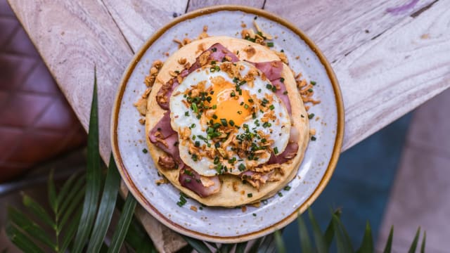 Panqueca twist & bacon - Amélia, Lisbon