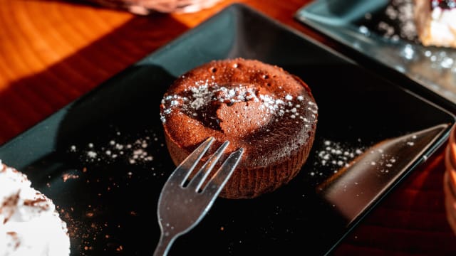 Soufflè con cuore caldo al cioccolato - Q - your quality experience