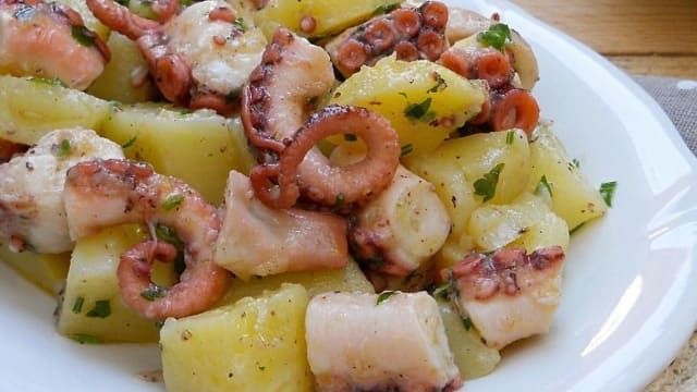 Insalata di polipi e patate - Fresco di Mare