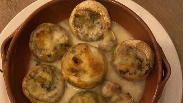 Funghi ripieni con Gorgonzola - Casa Di Sergio