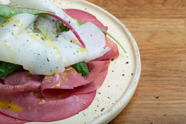 Carpaccio di manzo con pecorino toscano  - DOT Chianti Street Food, Milan