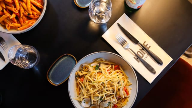 Linguine vongole  - Home Genève Rive Gauche, Geneva