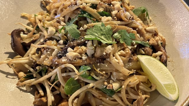 Pad Thai - Baobab Soul Kitchen & Bar, Alicante