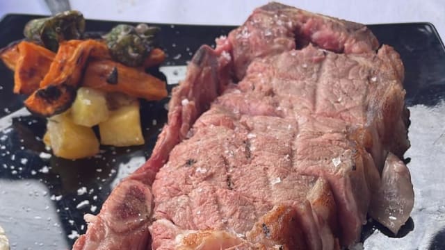 Txuletó de vaca Pirenaica a la brasa (400g) - Cim, Vilafranca Del Penedes