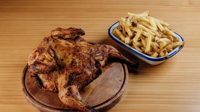 Frango a compartir - Piri Piri Prosperidad