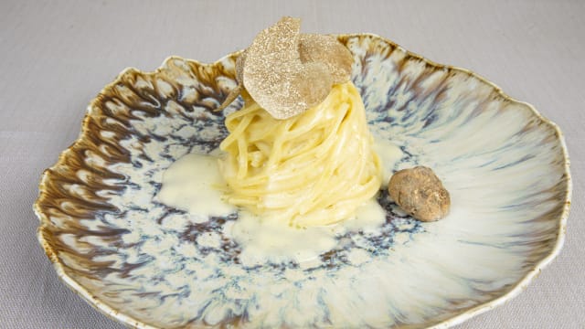 Tagliolini al burro con grattata di tartufo bianco - Il Cestino, Milan